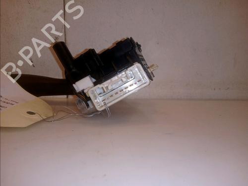 Used Steering column stalk SUZUKI GRAND VITARA II (JT, TE, TD) 1.6 All-wheel Drive (JB416) (106 hp) 23174384