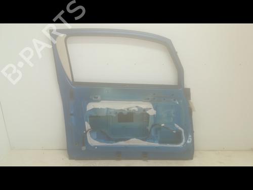 Used Left front door PEUGEOT 1007 (KM_) 1.4 (75 hp) 9601355