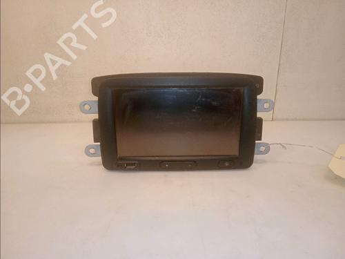 Used Radio DACIA SANDERO II 1.5 dCi (90 hp) 15657350