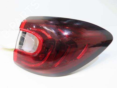 Used Right taillight Right taillight RENAULT CAPTUR I (J5_, H5_) 1.3 TCe 150 (J5NK, J5JS) (150 hp) 39756564 39756564
