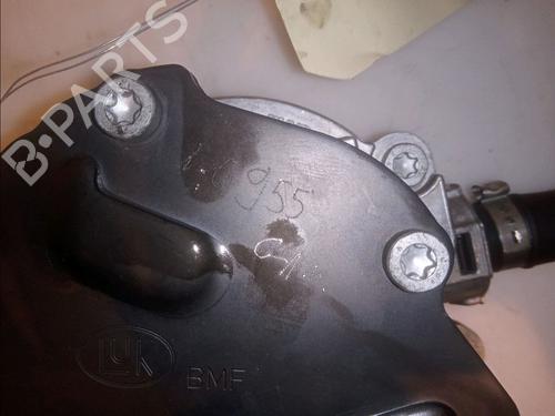 Used Vacuum pump AUDI A4 B7 (8EC) 1.9 TDI (116 hp) 14988535