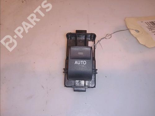 Interrupteur de vitre arrière droite TOYOTA PRIUS (_W3_) 1.8 Hybrid (ZVW3_) (99 hp) 12122847