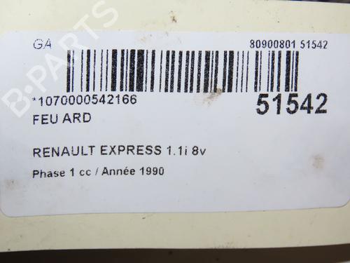 Used Right taillight RENAULT RAPID Box Body/MPV (F40_, G40_) 1.1 (46 hp) 28832645