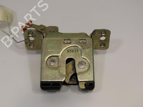 Used Tailgate lock OPEL CORSA B (S93) 1.4 i (F08, F68, M68) (60 hp) 17488355