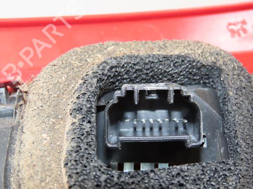 Right taillight PEUGEOT 107 (PM_, PN_) 1.0 | BP28832737C35