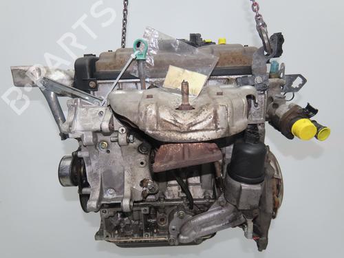 Motor Motor PEUGEOT 206 Hatchback (2A/C) 1.1 i (60 hp) 36510797 36510797