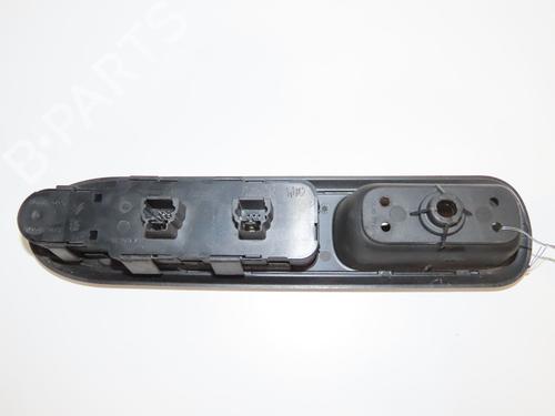 Used Left front window switch Left front window switch PEUGEOT 407 (6D_) 1.6 HDi 110 (6D9HZC, 6D9HYC) (109 hp) 33222763 33222763