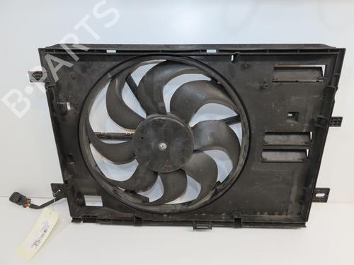 radiator-fan-ds-ds-7-crossback-j4_-jr_-jc_-2017-36493507 main image