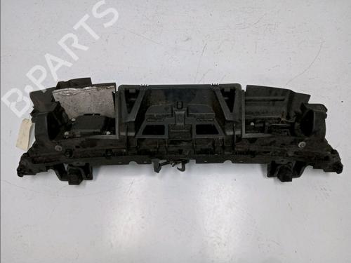 Used Crossmember PEUGEOT 5008 (0U_, 0E_) 2.0 HDi (163 hp) 15076777