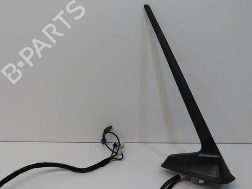 antennabase-renault-clio-v-b7_-2019-33998811 main image