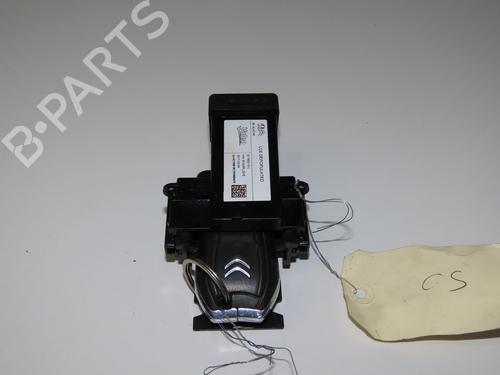 Used Card reader Card reader CITROËN C4 Grand Picasso II (DA_, DE_) 1.6 BlueHDi 120 (120 hp) 16781326 16781326