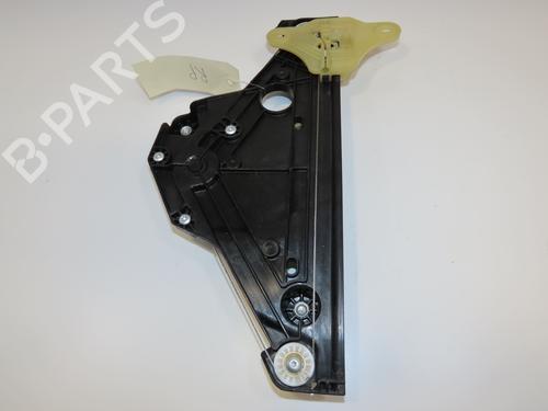 Rudehejsemekanisme venstre bagtil RENAULT CLIO V (B7_) 1.0 SCe 65 (B7MG) | BP29441789C24 