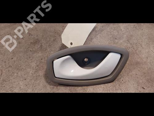 front-left-interior-door-handle-renault-zoe-bfm_-zoe-2012-9615506 main image