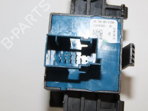 Used Switch Switch PEUGEOT 308 II (LB_, LP_, LW_, LH_, L3_) 1.6 BlueHDi 120 (120 hp) 36494488 36494488