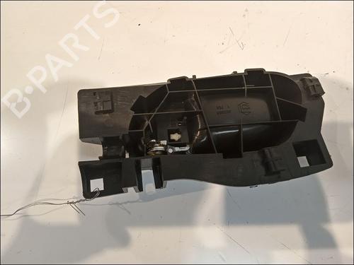 Used Front right interior door handle PEUGEOT 208 I (CA_, CC_) 1.2 VTI 82 (82 hp) 11102380