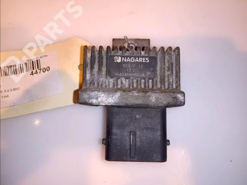 Used Electronic module Electronic module RENAULT TRAFIC II Van (FL) 2.0 dCi 90 (FL0H) (90 hp) 11099100 11099100