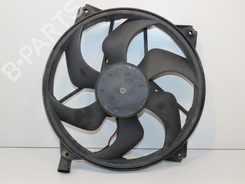 Radiator fan PEUGEOT 307 Break (3E) 2.0 HDI 110 | BP28967147M35