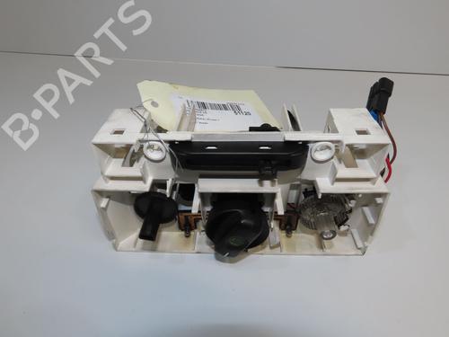 Comando clima Comando clima OPEL TIGRA (S93) 1.4 16V (F07) (90 hp) 36367614 36367614
