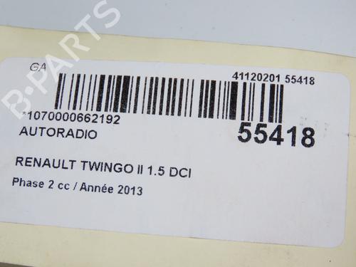 Used Radio RENAULT TWINGO II (CN0_) 1.5 dCi 75 (75 hp) 32223378