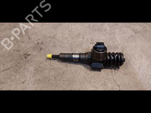 Injecteur AUDI A4 B7 (8EC) 2.0 TDI 16V (140 hp) 23171616