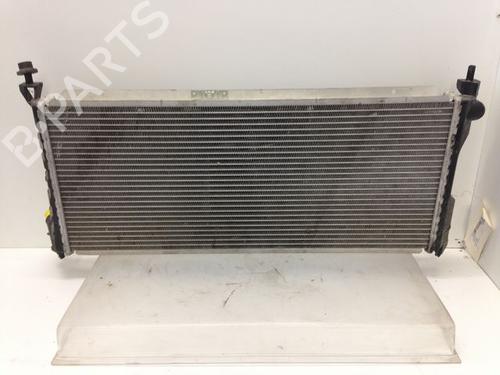 Radiateur à eau OPEL COMBO Box Body/MPV (71_) 1.7 D (60 hp) 23172140