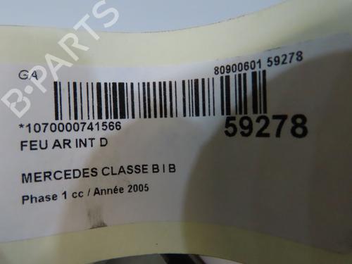 Used Right tailgate light Right tailgate light MERCEDES-BENZ B-CLASS Sports Tourer (W245) B 180 CDI (245.207) (109 hp) 39601781 39601781