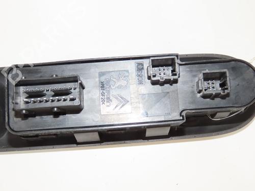 Left front window switch PEUGEOT 5008 (0U_, 0E_) 1.6 HDi | BP38548145I27 - Image 2
