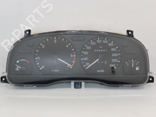 Used Instrument cluster FORD MONDEO II (BAP) 1.8 i (115 hp) 23174852