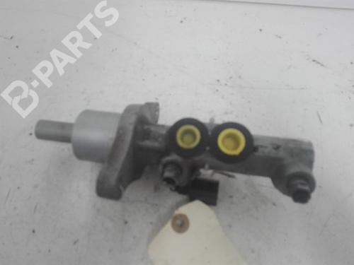 Used Brake master cylinder VW GOLF VI (5K1) 1.6 TDI (105 hp) 9604613
