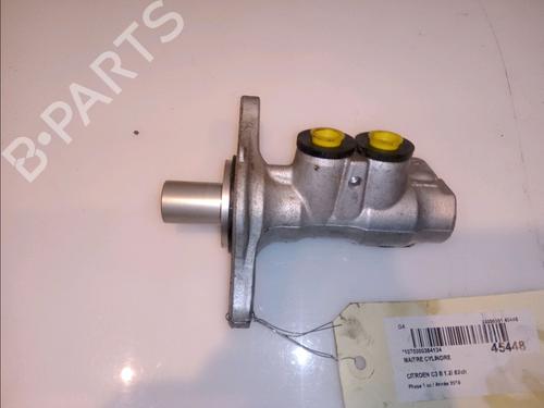 Used Brake master cylinder Brake master cylinder CITROËN C3 III (SX) 1.2 PureTech 82 (83 hp) 11100474 11100474