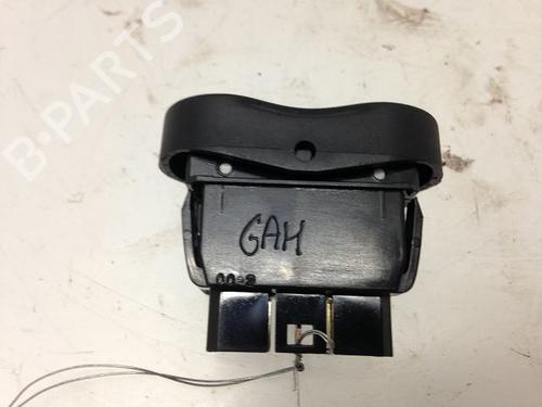 left-front-window-switch-dacia-sandero-14-mpi-lpg-8200602227-2008-9593777 main image