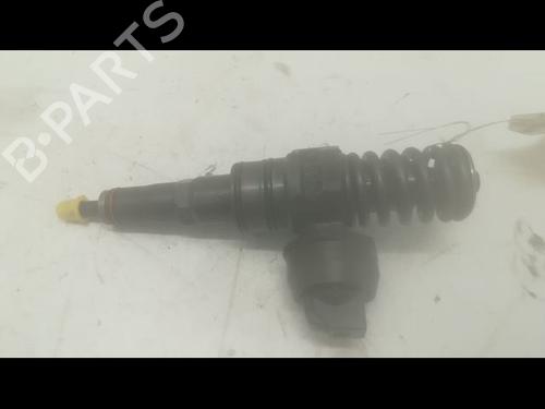 Used Injector Injector VW GOLF V (1K1) 1.9 TDI (105 hp) 9603265 9603265