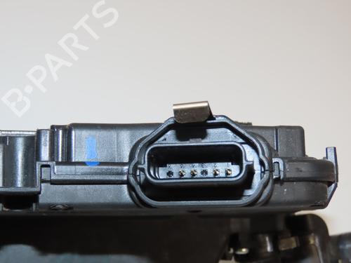 Front left lock RENAULT CAPTUR I (J5_, H5_) 0.9 TCe 90 | BP28968831C98 