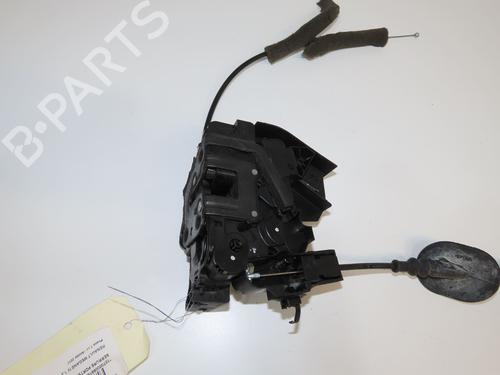 rear-left-lock-renault-megane-iv-hatchback-b9amn_-2015-33561864 main image