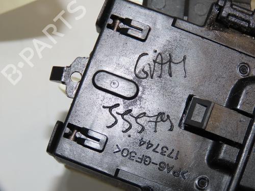 Used Steering column stalk SUZUKI SWIFT III (MZ, EZ) 1.3 (RS413, ZC11S) (92 hp) 31120456