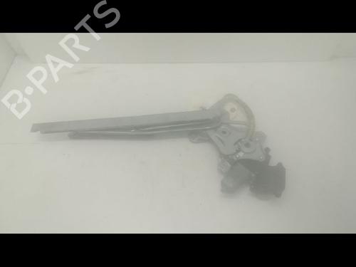 Used Front left window mechanism TOYOTA YARIS (_P9_) 1.3 VVT-i (SCP90_, SCP90R) (87 hp) 9600243
