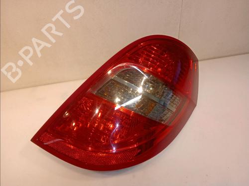 Used Right taillight Right taillight 14952119 14952119