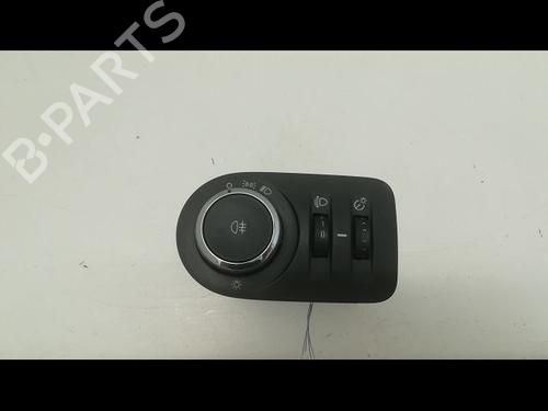 Used Headlight switch Headlight switch OPEL CORSA D (S07) 1.3 CDTI (L08, L68) (75 hp) 9596699 9596699