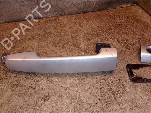 Used Front left exterior door handle TOYOTA YARIS (_P9_) 1.4 D-4D (NLP90_, NLP90R) (90 hp) 9618886