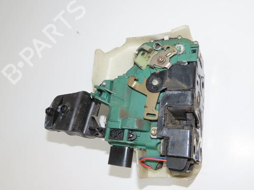 Højre fortil lås Højre fortil lås VW PASSAT B5.5 Variant (3B6) 1.9 TDI (130 hp) 33681062 33681062