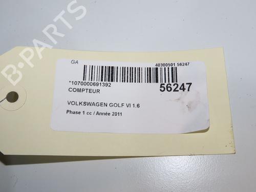 Used Instrument cluster Instrument cluster VW GOLF VI (5K1) 1.6 TDI (105 hp) 33561811 33561811