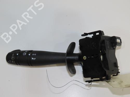 Commodo Essuie Glace / Phare RENAULT TWINGO II (CN0_) 1.5 dCi (CN0E) (64 hp) 32129640
