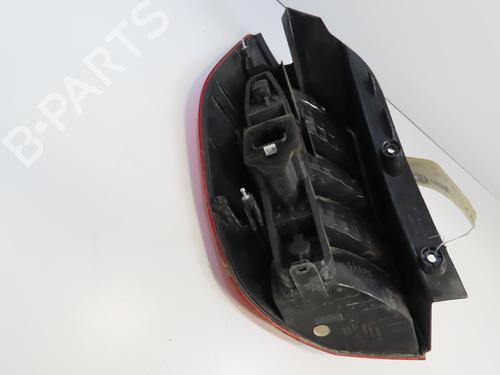 Høyre baklys RENAULT SCÉNIC II (JM0/1_) 2.0 dCi (JM1K) (150 hp) 28832642