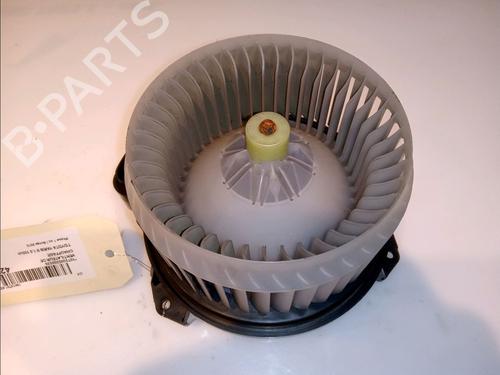 Used Heater blower motor TOYOTA YARIS (_P13_) 1.5 Hybrid (NHP130_, NHP130) (101 hp) 11099531
