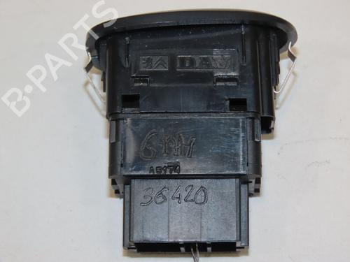 Used Switch PEUGEOT 1007 (KM_) 1.4 HDi (68 hp) 9600267