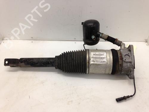 Used Right rear shock absorber Right rear shock absorber AUDI A8 D3 (4E2, 4E8) 3.0 TDI quattro (233 hp) 9599917 9599917