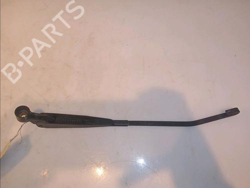 Used Rear windshield wiper arm Rear windshield wiper arm 14881043 14881043