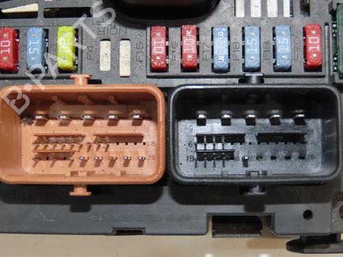 Zekeringkast PEUGEOT 407 SW (6E_, 6D_) 2.0 HDi 135 | BP30630821E1