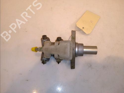 Used Brake master cylinder FORD TRANSIT CONNECT (P65_, P70_, P80_) 1.8 Di (75 hp) 12431568