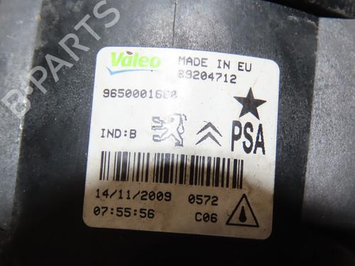 Right front fog light CITROËN C4 I (LC_) 1.6 HDi | BP28832397C31